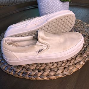Girls White Slip On Vans